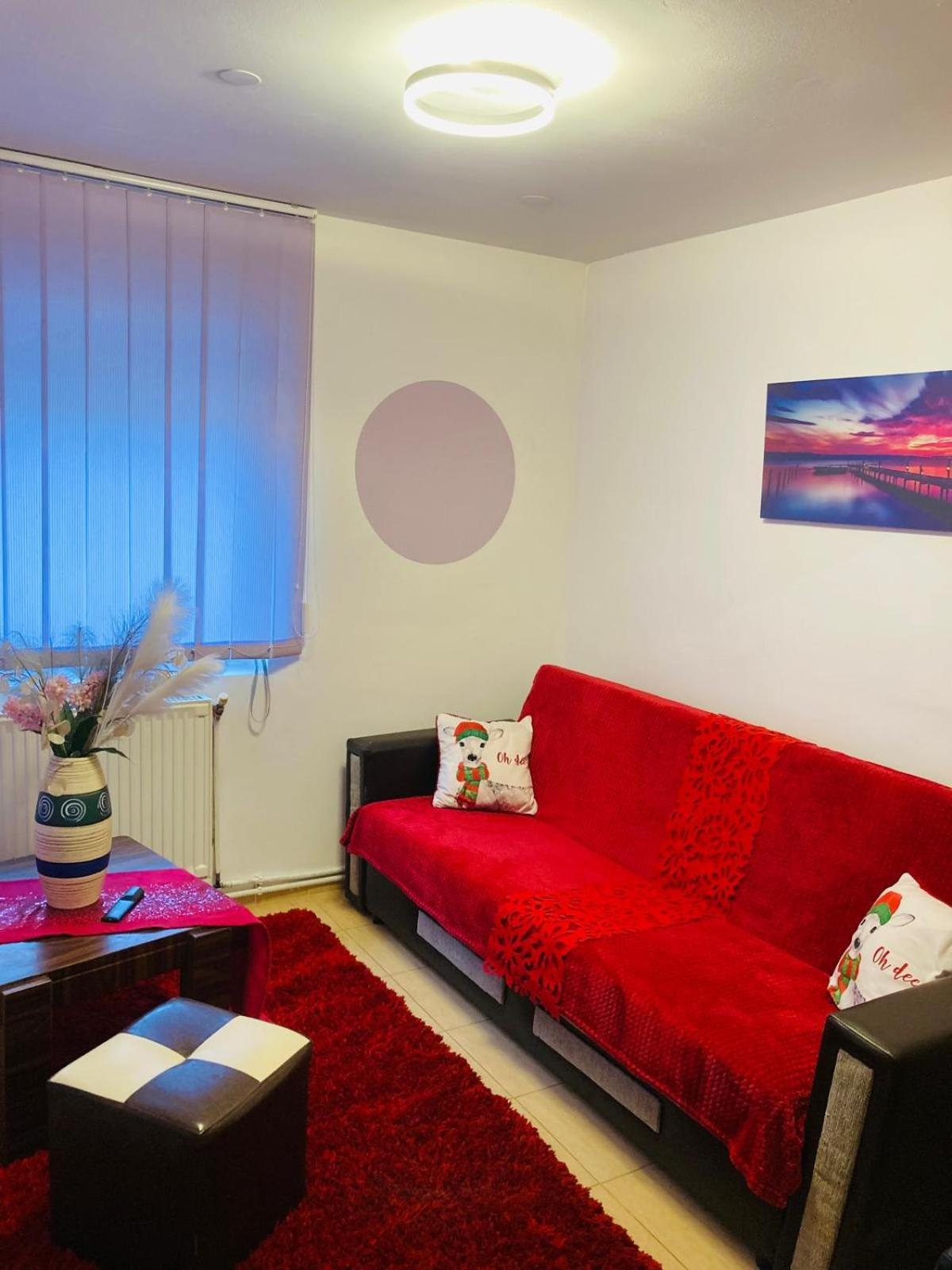 Apartment Boulevard Cetate アルバ・ユリア エクステリア 写真